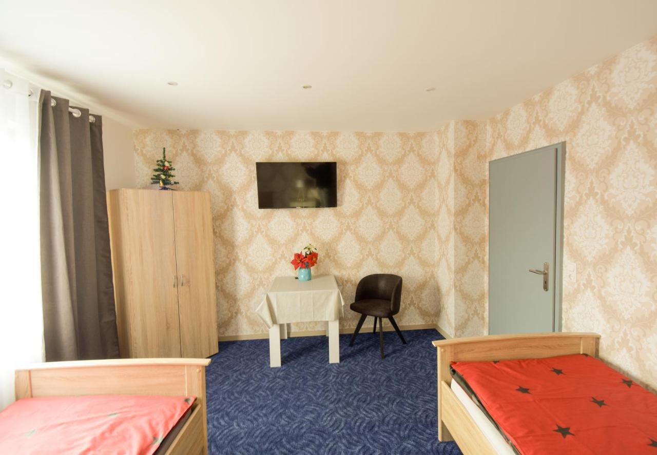 Mainzimmer - Business Apartments Hasloch  Екстериор снимка