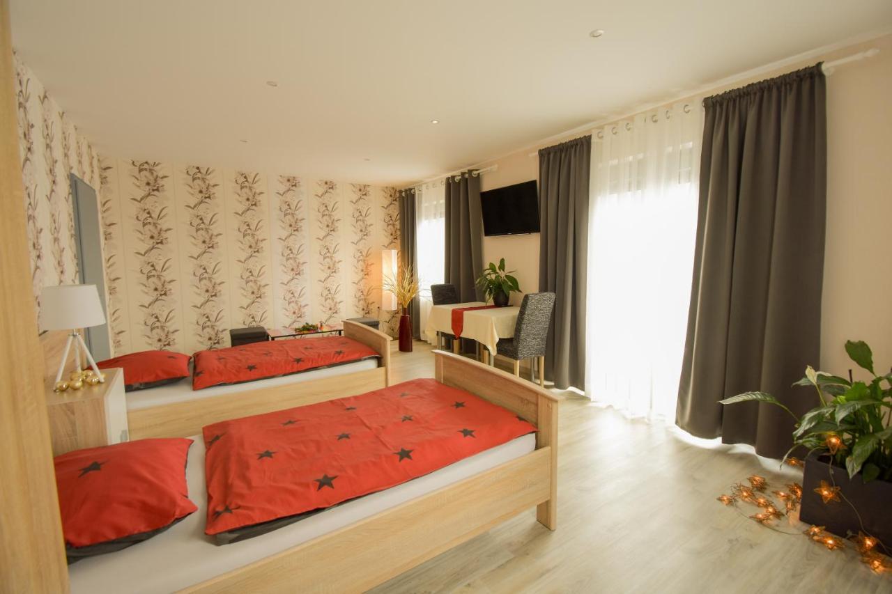 Mainzimmer - Business Apartments Hasloch  Екстериор снимка