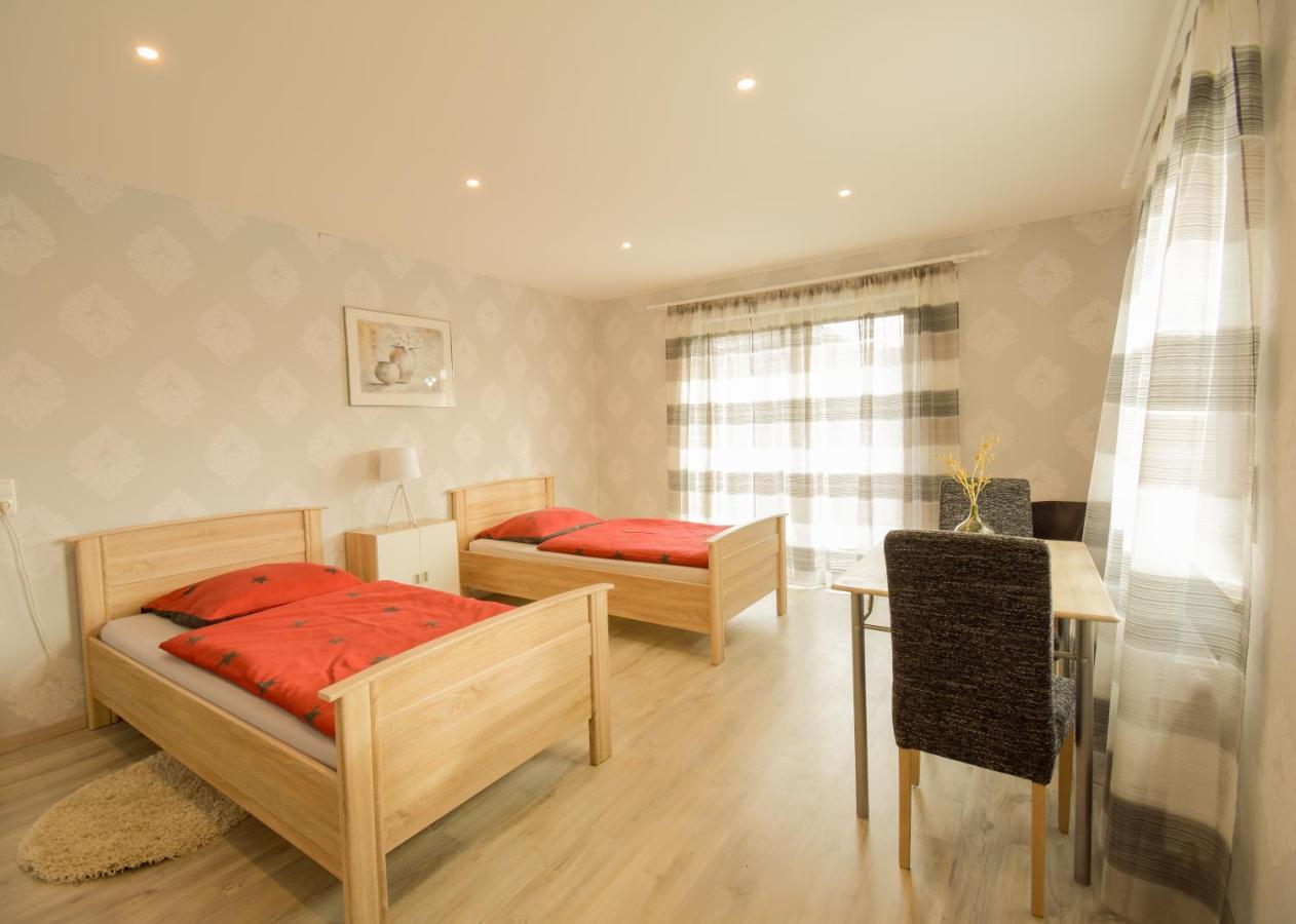 Mainzimmer - Business Apartments Hasloch  Екстериор снимка